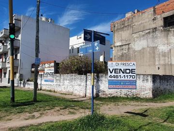 CASA 3 AMB EXCELENTE UBICACION