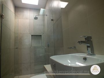 ESPECTACULAR CASA EN PREVENTA, (8 CASAS) LAGO DE GUADALUPE