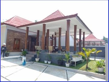 Rumah Etnik Plus Kolam Ikan Dekat Ke Wisata Candi Prambanan