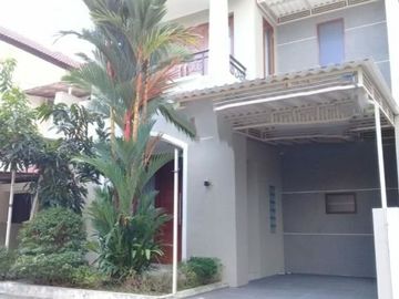 Rumah Galaxy Royal Palace Mojoklanggru, Strategis, Siap Huni Esrso