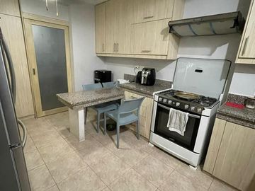VENTA DE CASA EXCELENTES ACABADOS, DORMITORIO PLANTA BAJA, CIUDAD CELESTE