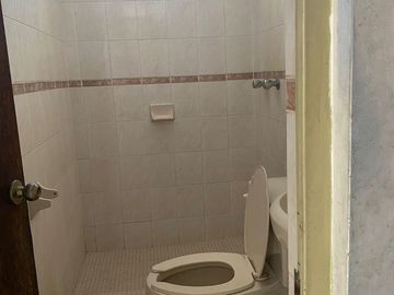 CASA EN VENTA COL. ADOLFO PRIETO,GUADALUPE, IDEAL PARA INVERTIR !!!!!