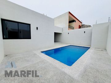 Venta de Residencia de 1 Planta 3 Recámaras y alberca en Real Sta Bárbara Colima