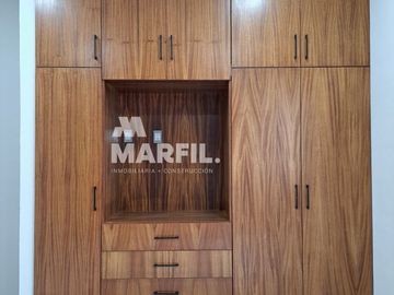 Venta de Residencia de 1 Planta 3 Recámaras y alberca en Real Sta Bárbara Colima