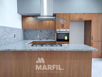 Venta de Residencia de 1 Planta 3 Recámaras y alberca en Real Sta Bárbara Colima