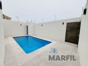 Venta de Residencia de 1 Planta 3 Recámaras y alberca en Real Sta Bárbara Colima