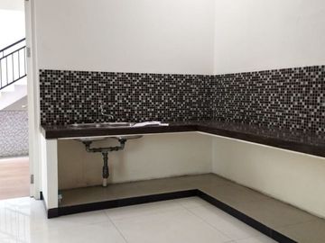 Rumah dijual Puri Widya Kencana Surabaya Barat