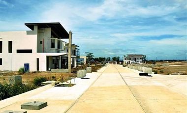 Land for Sale in ETON CITY laguna near Green field, Paseo ,Canlubang, Enchanted, Batangas,Pramana,Tagaytay,Nuvali,Solen