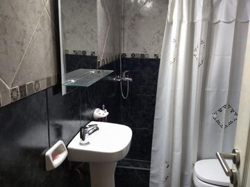 Venta Casa 3 ambientes Villa Luzuriaga