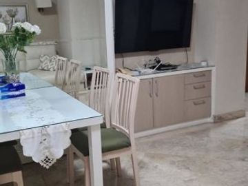 Disewakan Apartemen Park Royale Type 2 Kamar Tidur Kondisi Full Furnished