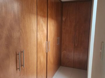 Bonita Casa en Venta en Lomas 2da. Secc.