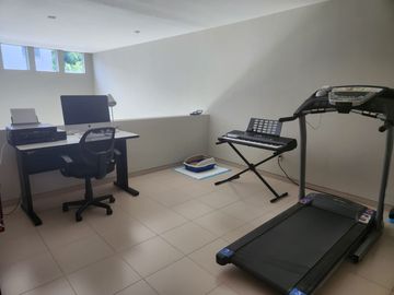Bonita Casa en Venta en Lomas 2da. Secc.