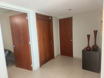 Bonita Casa en Venta en Lomas 2da. Secc.