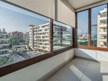 Departamento en venta de 4 dorm. en La Dehesa