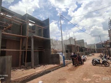 rumah dijual di bintara jaya selangkah ke jakarta timur