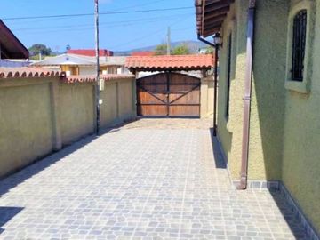 LA LAGUNA, ZAPALLAR