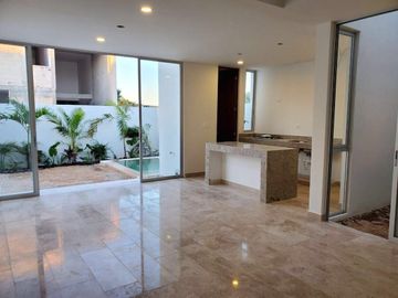 Casa en venta tipo Villa en Dzitya a 100mt de avenida principal