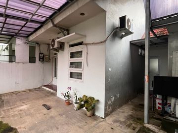 Rumah Laus 1 Lt 8 Menit ke RS Sari Asih Ciputat Bebas Banjir J-44096