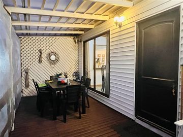 Hermosa casa 3D-2B en venta con vista al mar en Quintero