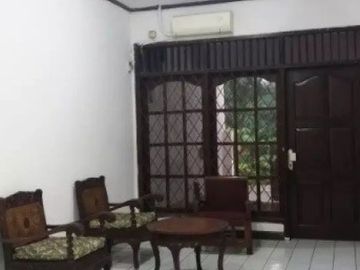 Rumah Bintaro Veteran Jaksel Lokasi Strategis
