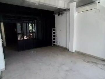 Ruko Stretegis Jalan Raya Depan BCA Raya Veteran