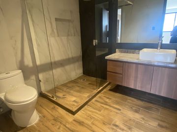 ESTRENA CASA EN  ESQUINA EN LOMAS 2  !!!!