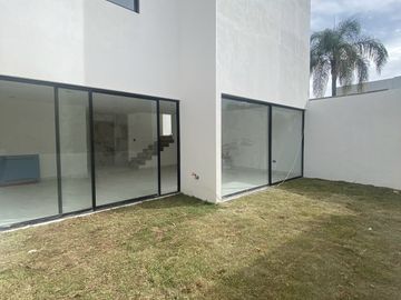 ESTRENA CASA EN  ESQUINA EN LOMAS 2  !!!!