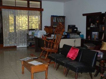 Rumah batu ceper,2lantai,harga dibawah NJOP