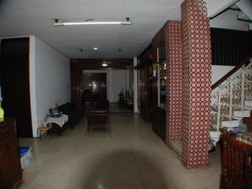 Rumah batu ceper,2lantai,harga dibawah NJOP