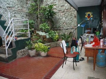 Rumah batu ceper,2lantai,harga dibawah NJOP