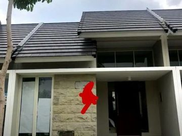 Rumah Northwest Park Citraland Surabaya