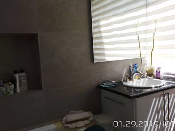 VENDO HERMOSA CASA de 3 dormitorios EN TANDA- URBANIZACIÓN PRIVADA