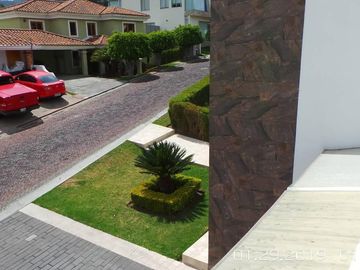 VENDO HERMOSA CASA de 3 dormitorios EN TANDA- URBANIZACIÓN PRIVADA