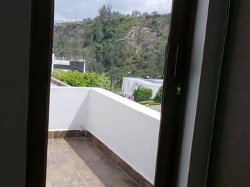 VENDO HERMOSA CASA de 3 dormitorios EN TANDA- URBANIZACIÓN PRIVADA