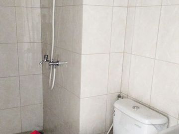 Disewa Apartemen Springlake 2BR Kosongan Murah