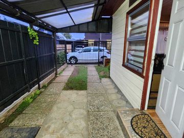 Vendemos casa en villa Don Max, Valdivia ,4 dormitorios  ,excelente ubicacion