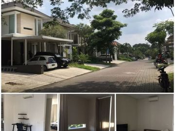 Rumah Mewah Crystal Golf Citraland Surabaya