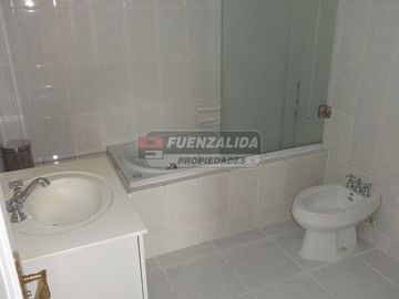 Departamento en Venta en Presidente Riesco / Club de Golf Los Leones