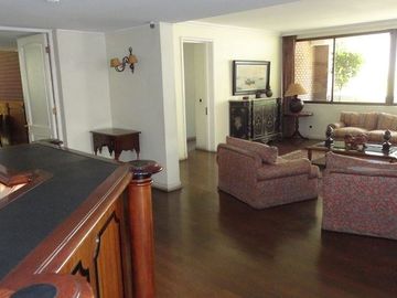 Departamento en Venta en Presidente Riesco / Club de Golf Los Leones