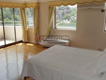 Departamento en Venta en Presidente Riesco / Club de Golf Los Leones