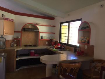 CASA EN VENTA, DE DESCANSO. VILLA ISLA AGUADA, CARMEN, CAMPECHE.