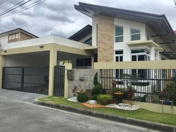 Three Bedroom Modern House for Sale in Hensonville Angeles City Near Clark
