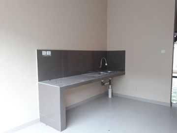 Dalam Lingkungan Bebas Banjir Rumah dijual 15 Menit Ke Adisucipto Airport