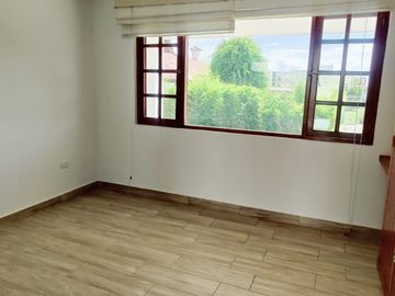 INVERTA EN UNA  HERMOSA QUINTA EN TUMBACO CERCA A LA RUTA VIVA