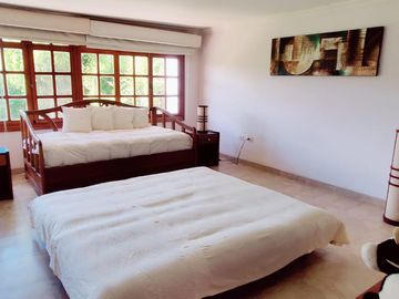 INVERTA EN UNA  HERMOSA QUINTA EN TUMBACO CERCA A LA RUTA VIVA