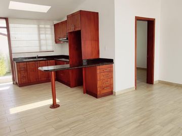 INVERTA EN UNA  HERMOSA QUINTA EN TUMBACO CERCA A LA RUTA VIVA