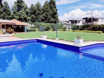 INVERTA EN UNA  HERMOSA QUINTA EN TUMBACO CERCA A LA RUTA VIVA