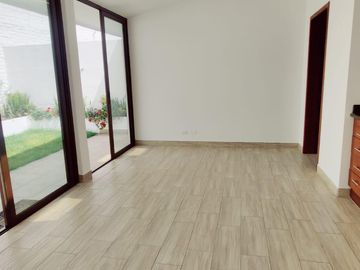 INVERTA EN UNA  HERMOSA QUINTA EN TUMBACO CERCA A LA RUTA VIVA