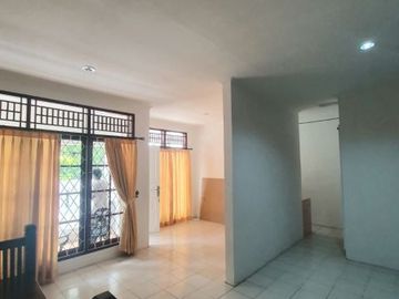 Rumah Siap Huni di Sektor 9 Rajawali Bintaro 7351