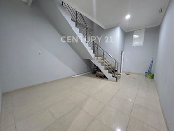 Dijual Ruko Baru Renovasi 3 Lantai Di Pejuang, Bekasi